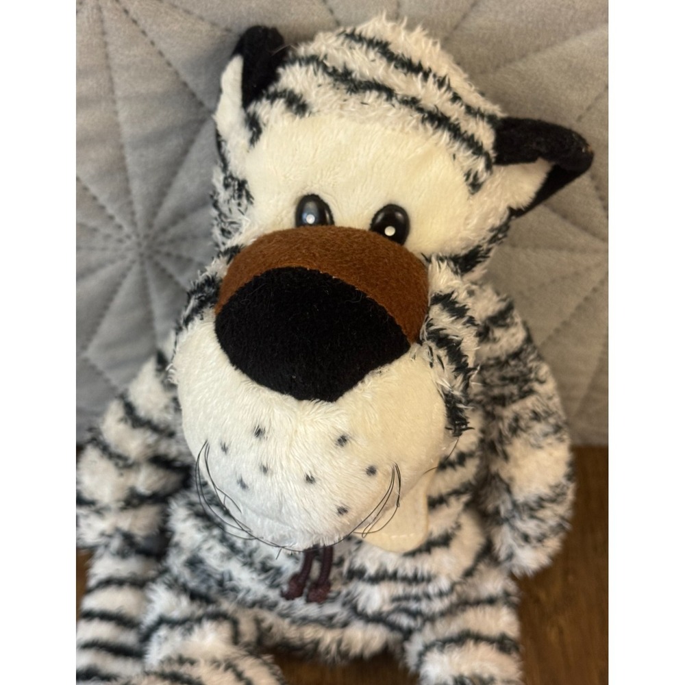 Chinda International Plush Tiger Stuffed Animal Toy 11 Inch Whimsical Cartoon